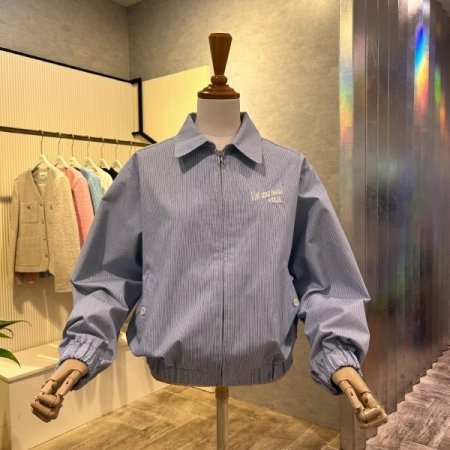 스트라이프 카라 점퍼