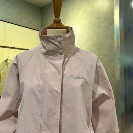 하이넥 펄 레터링 점퍼