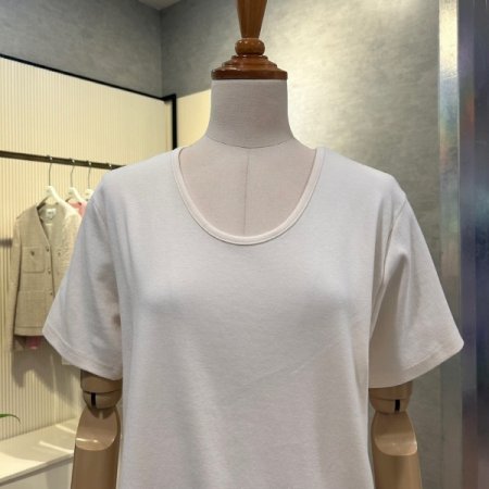 베이직 브이넥 티셔츠