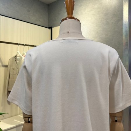 베이직 브이넥 티셔츠