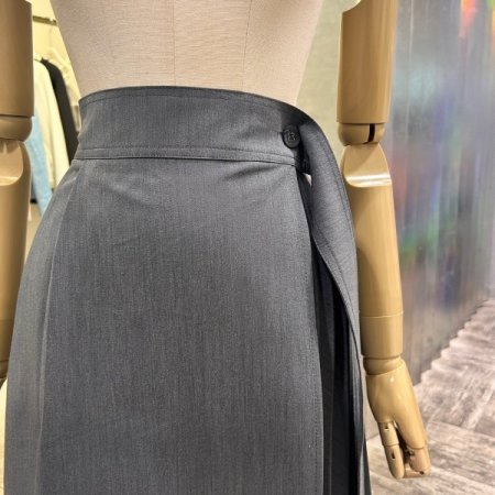 플리츠 랩 롱 스커트