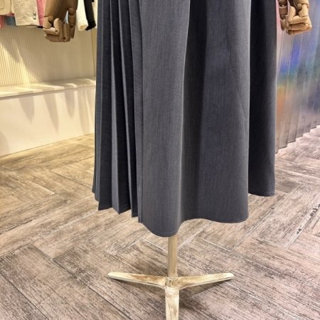 플리츠 랩 롱 스커트