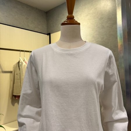 라운드 프릴 면 티셔츠