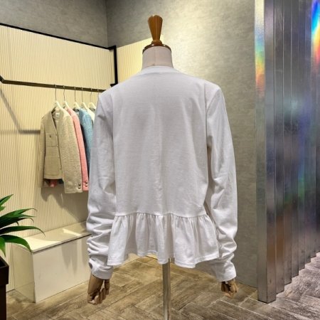 라운드 프릴 면 티셔츠