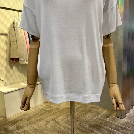 반폴라 반팔 티셔츠