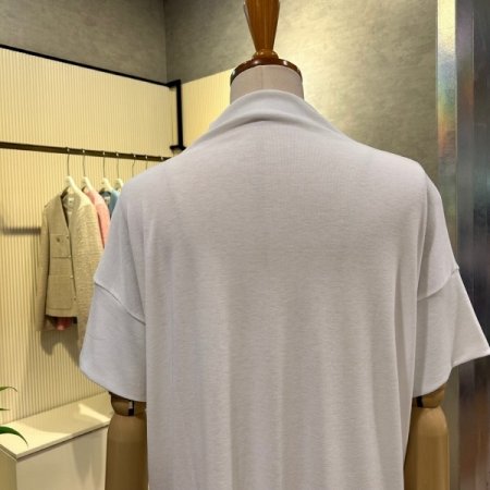 반폴라 반팔 티셔츠