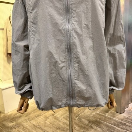 스트링 후드 지퍼 점퍼