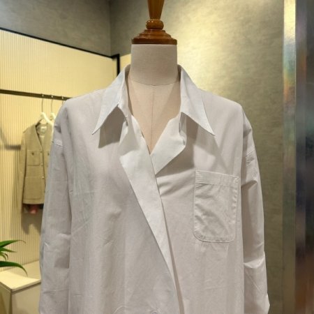 언발 박사 카라 포켓 셔츠