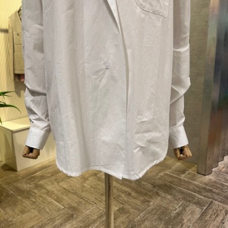 언발 박사 카라 포켓 셔츠