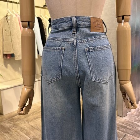 워싱 와이드 부츠컷 데님 팬츠