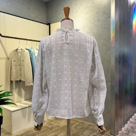 시스루 프릴 넥 펄사 블라우스