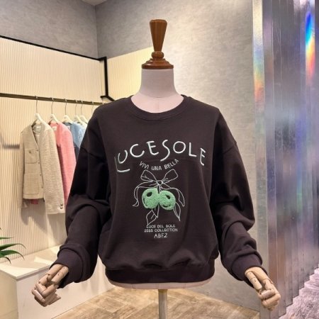 자수 레터링 크롭 티셔츠