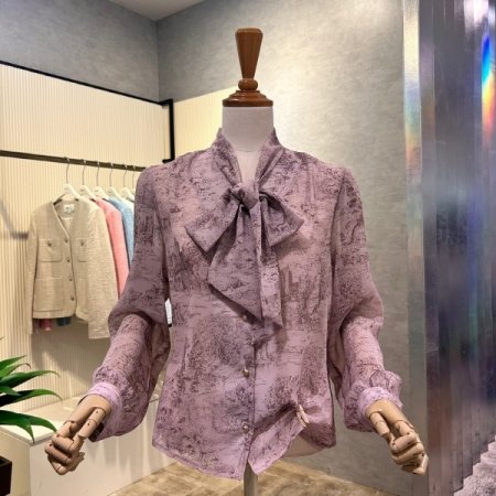 나염 프린트 타이 블라우스