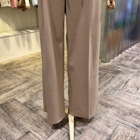 원턱 스트라이프 셋업 팬츠