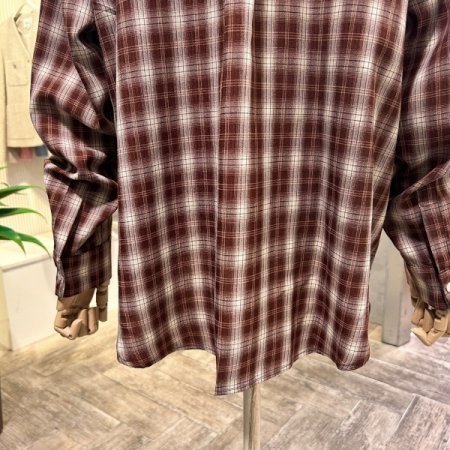 박시 포켓 언발 체크 셔츠