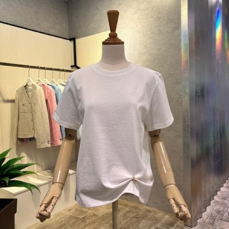 베이직 자수 마크 티셔츠