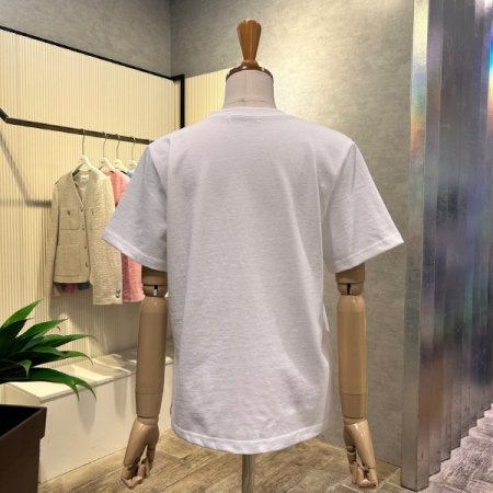 베이직 자수 마크 티셔츠