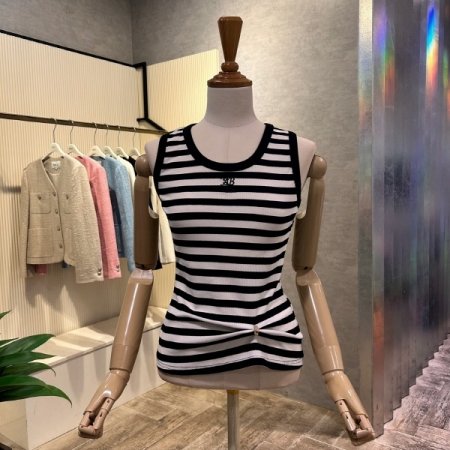 스트라이프 민소매 티셔츠