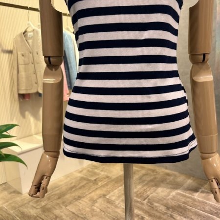 스트라이프 민소매 티셔츠