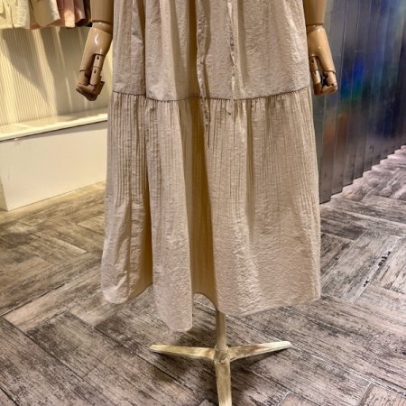 카라 단추 플리츠 롱 원피스