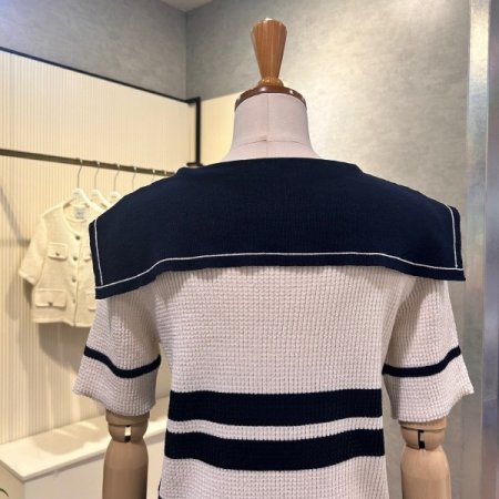 세일러 카라 배색 니트