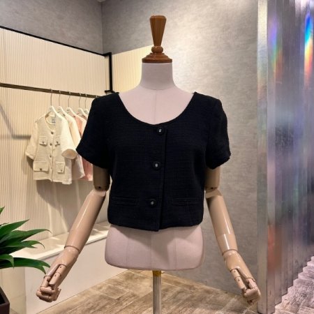 크롭 라운드 단추 셋업 자켓