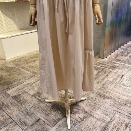 V넥 카라 스트랩 롱 원피스