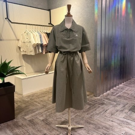 지퍼 폴라 넥 스트랩 롱 원피스