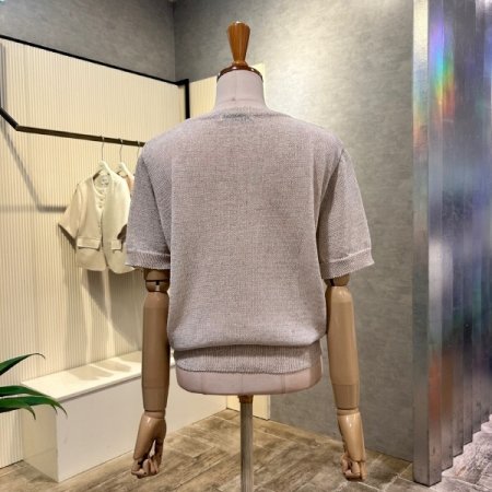 레터링 라운드 넥 니트