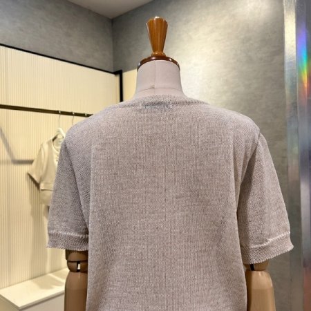 레터링 라운드 넥 니트