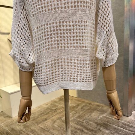 나그랑 스트랩 셔링 펀칭 니트