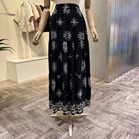 프린트 이단 셔링 밴딩 롱 스커트