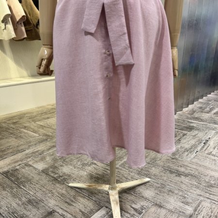 카라 단추 다트 벨티드 원피스