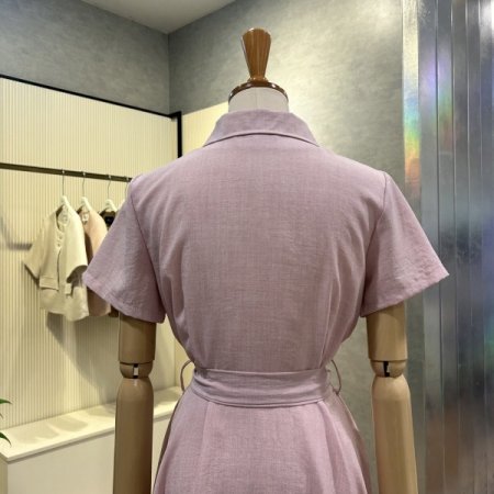 카라 단추 다트 벨티드 원피스