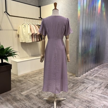 스퀘어넥 퍼프 소매 원피스