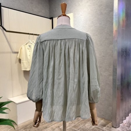 나그랑 셔링 소매 블라우스