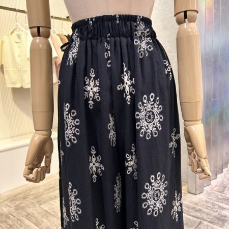 백 밴딩 프린트 와이드 팬츠