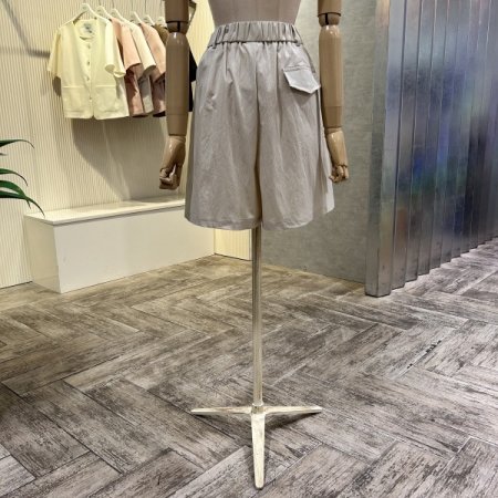 백 밴딩 원턱 반바지