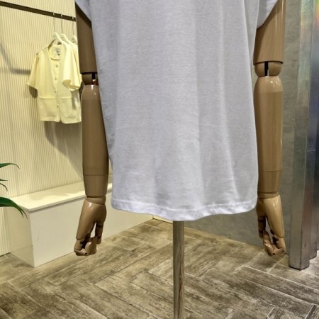 캡소매 레터링 티셔츠