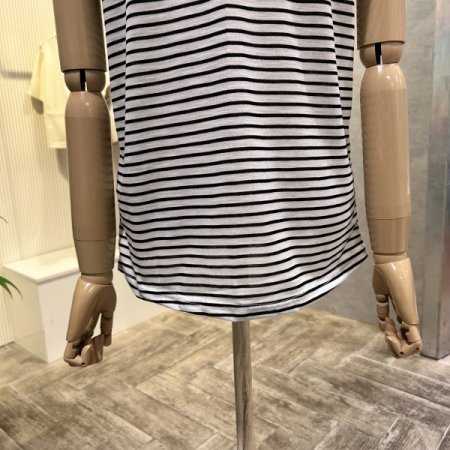 레터링 배색 캡소매 티셔츠