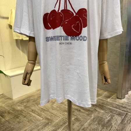체리 레터링 박시 롱 티셔츠