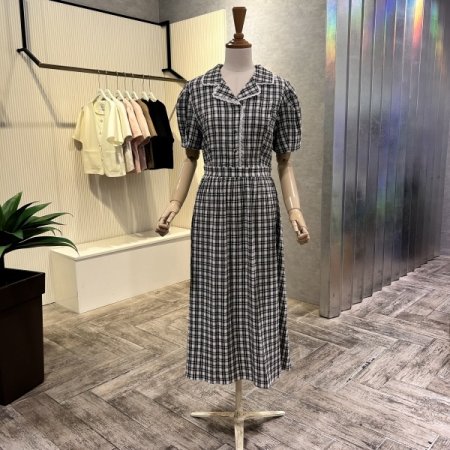 카라 레이스 체크 라인 원피스