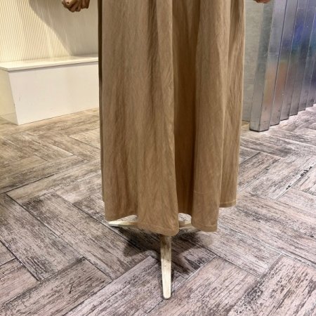 A라인 사이드 벨티드 롱 스커트