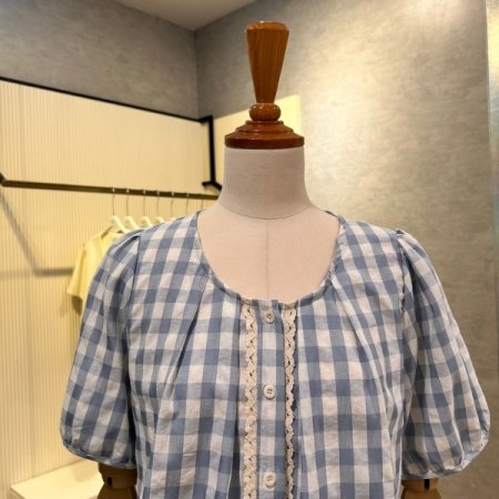 체크 패턴 레이스 라인 블라스