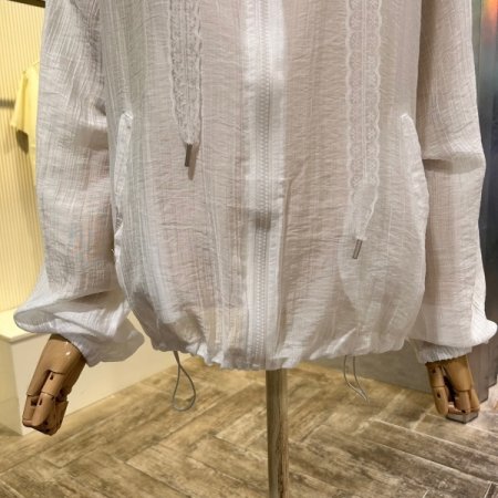 시스루 레이스 스트랩 점퍼