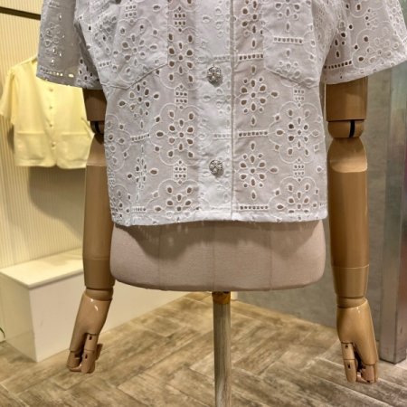 크롭 카라 펀칭 셋업 블라우스