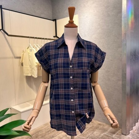언발 체크 캡소매 카라 셔츠