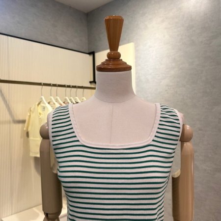 스트라이프 민소매 티셔츠