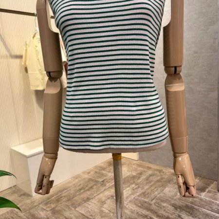 스트라이프 민소매 티셔츠