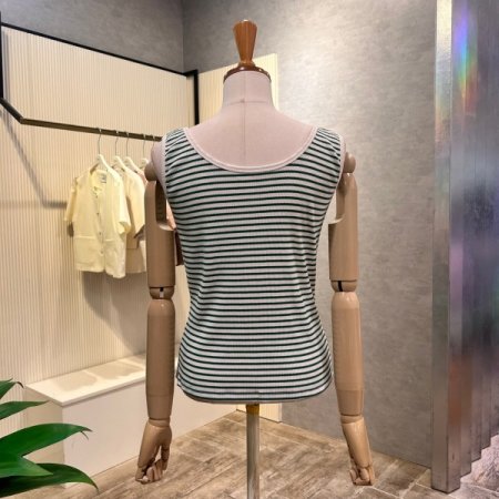 스트라이프 민소매 티셔츠